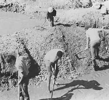 Working in Sump for Topaz at the Capão Mine at Rodrigo Silva photo image