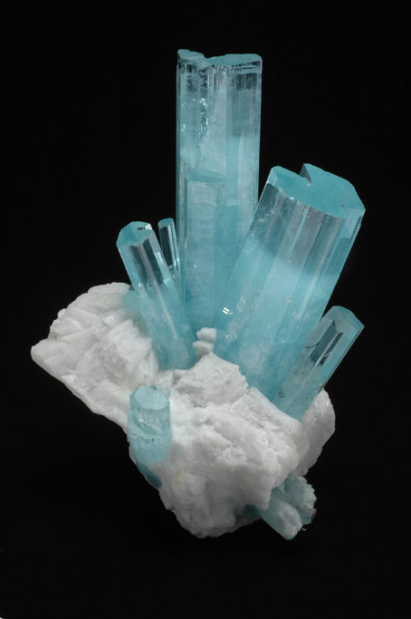 Aquamarine Crystal photo image