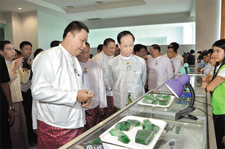 Vice President Sai Mauk Kham photo image