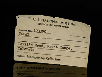 Label photo image