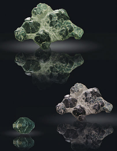 Novello Alexandrite Crystals photo image