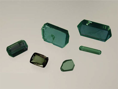 Synthetic Alexandrite Crystals photo image