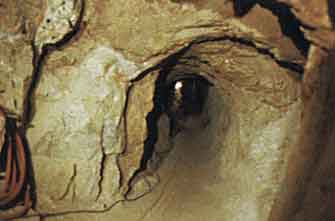 Tunnel photo image